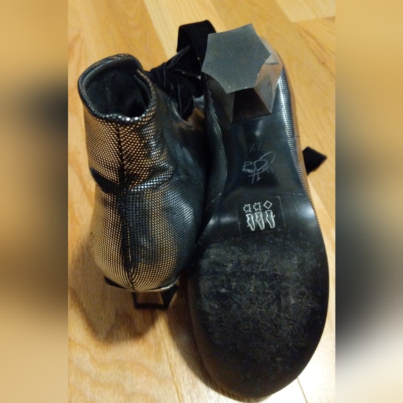 Fluevog Baroque silver 7.5 women's - Picture 8 of 9